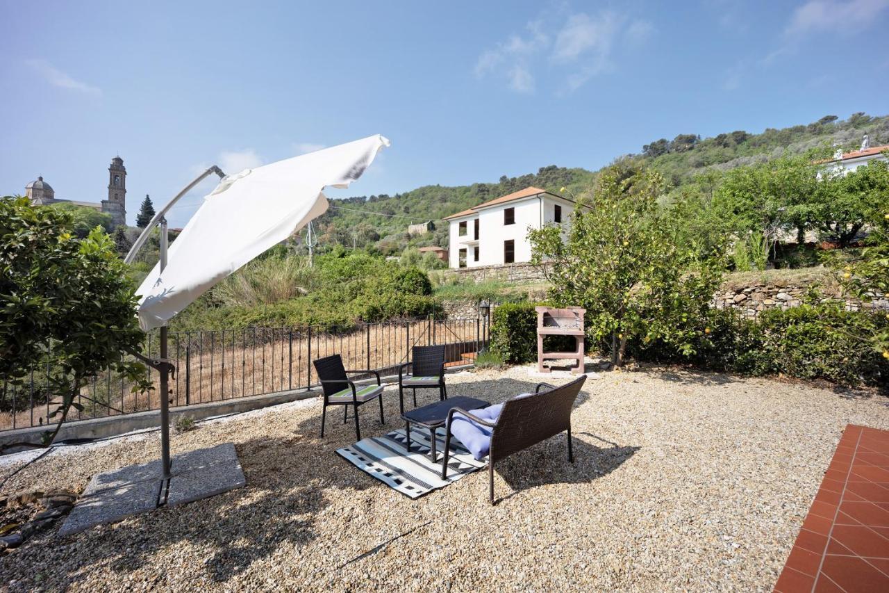 Maison Laura Diano Borello Exterior foto