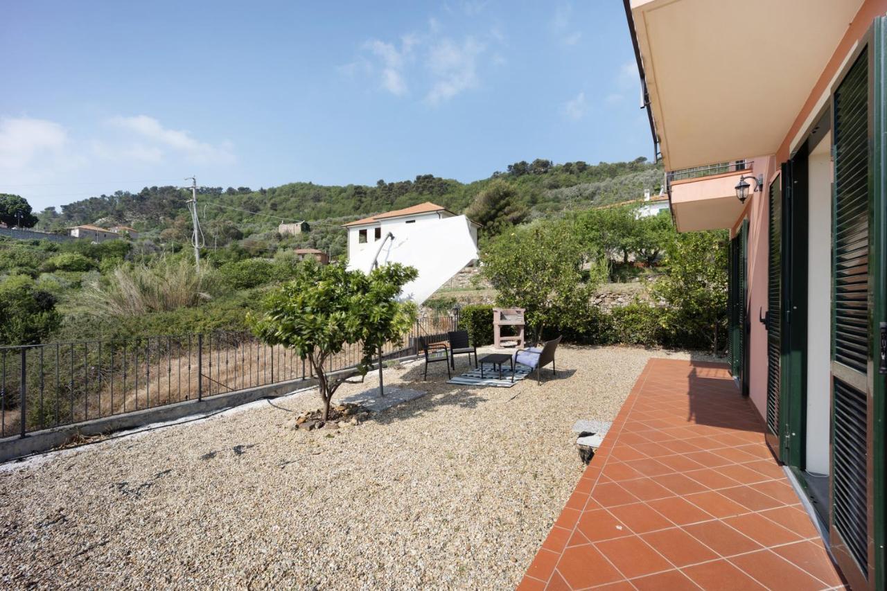 Maison Laura Diano Borello Exterior foto
